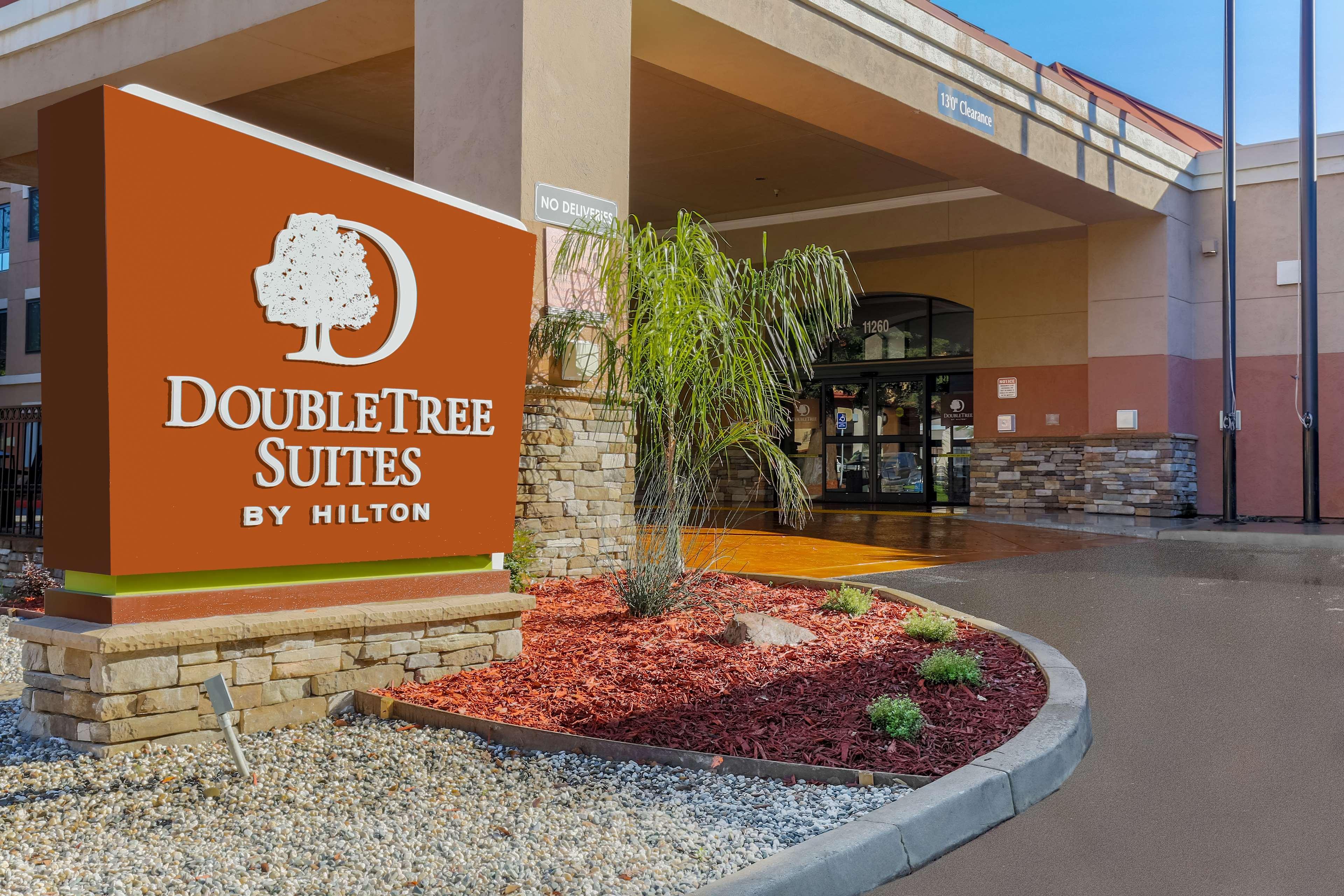 Doubletree Suites By Hilton Hotel Sacramento - Rancho Cordova Exterior photo